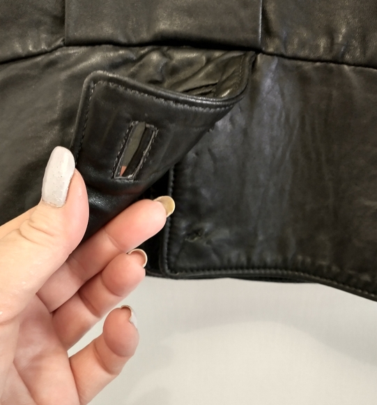 Vintage Designer Leather jacket - Picture 10 of 15